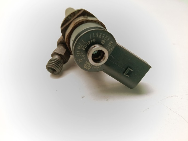 Recambio de inyector para bmw serie 1 berlina (e81/e87) referencia OEM IAM 0445110289  