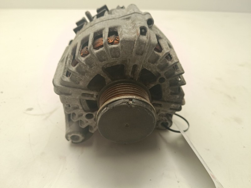Recambio de alternador para bmw serie 1 berlina (e81/e87) referencia OEM IAM 8519890  