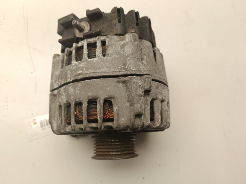 Recambio de alternador para bmw serie 1 berlina (e81/e87) referencia OEM IAM 7802261  