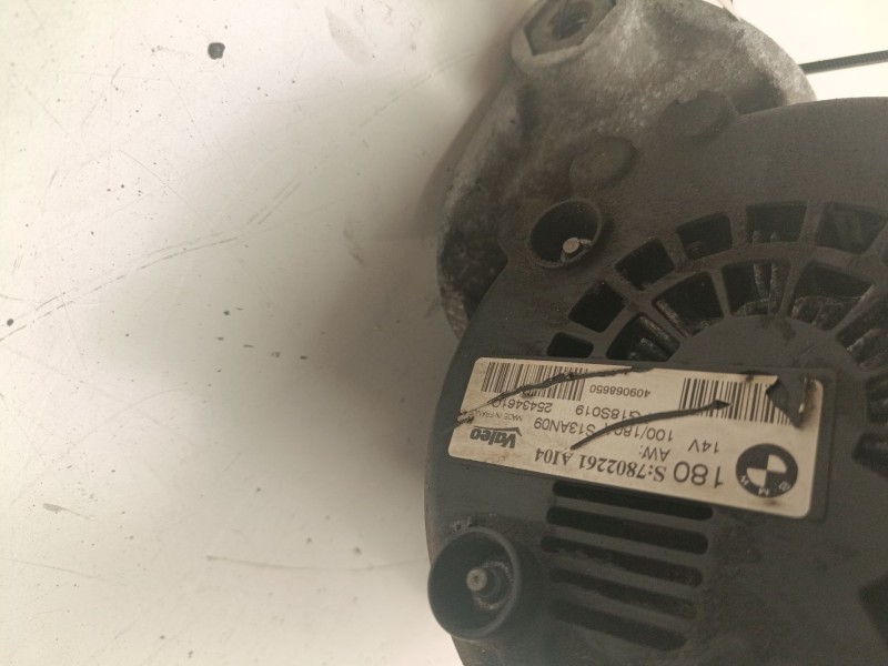 Recambio de alternador para bmw serie 1 cabrio (e88) referencia OEM IAM 7802261  