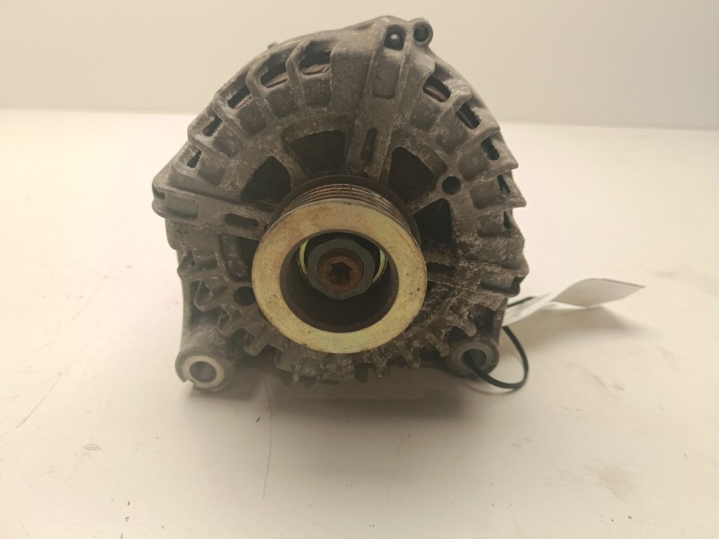 Recambio de alternador para bmw serie 1 coupe (e82) referencia OEM IAM 7802261  