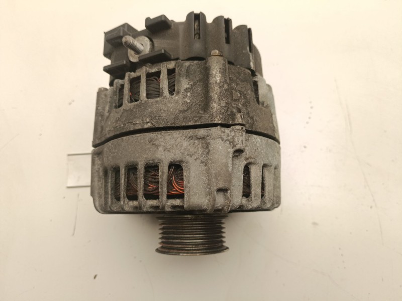Recambio de alternador para bmw serie 3 berlina (e90) referencia OEM IAM 7802261  