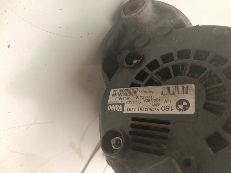 Recambio de alternador para bmw serie 3 berlina (e90) referencia OEM IAM 7802261  