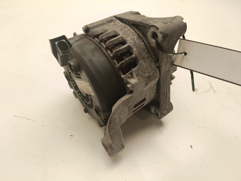 Recambio de alternador para bmw serie 3 berlina (e90) referencia OEM IAM 7802261  