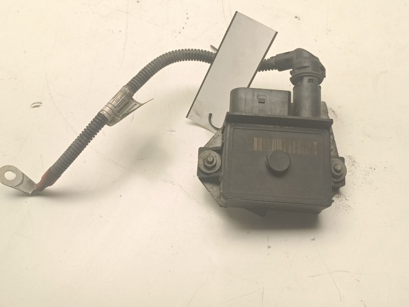 Recambio de modulo electronico para bmw serie 1 berlina (e81/e87) referencia OEM IAM 779800006  