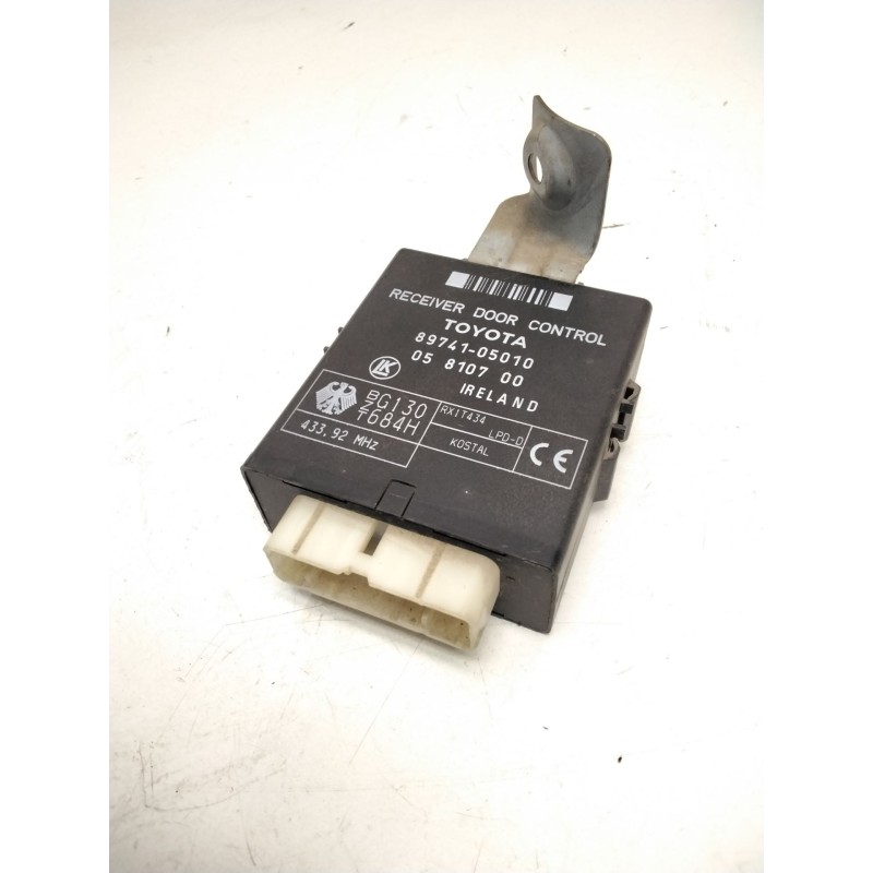 Recambio de modulo control puerta para toyota avensis (_t22_) 2.0 td (ct220_) referencia OEM IAM 89741-05010  05810700