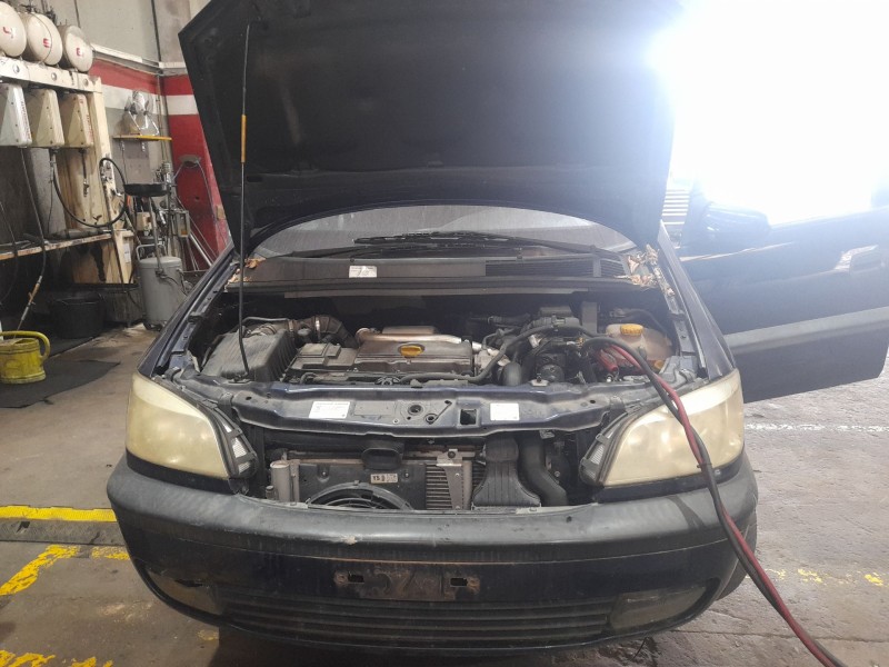 opel zafira a monospace (t98) del año 2002