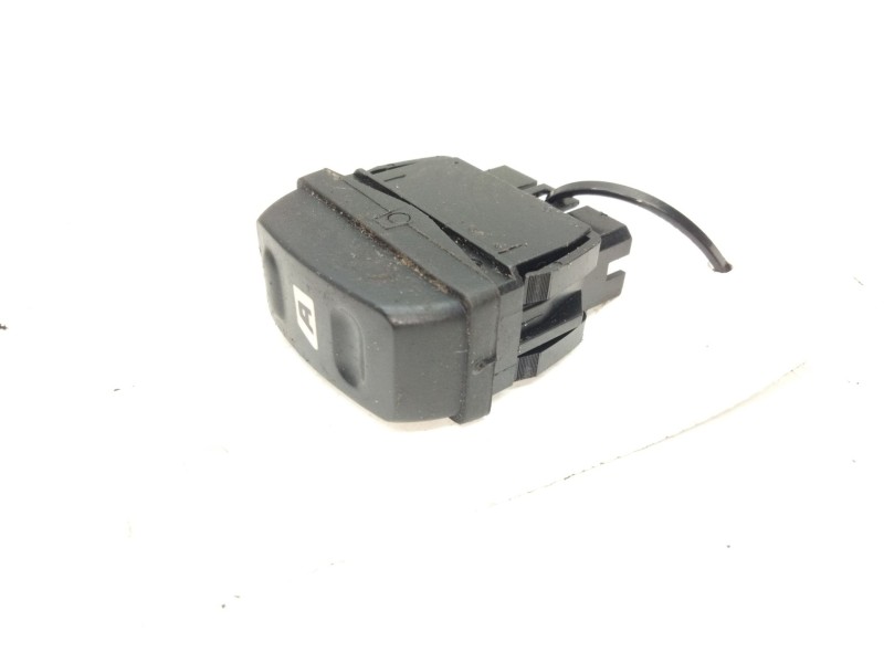 Recambio de mando elevalunas delantero izquierdo para citroën xsara picasso (n68) 2.0 hdi referencia OEM IAM   