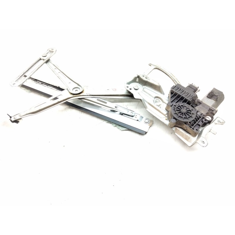 Recambio de elevalunas delantero derecho para opel zafira a monospace (t98) 2.0 dti 16v (f75) referencia OEM IAM 90579356  