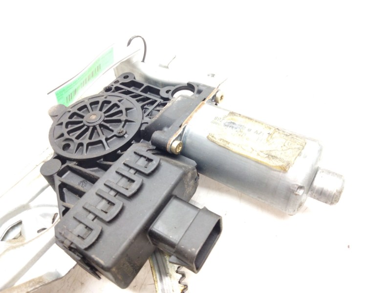 Recambio de elevalunas delantero izquierdo para opel zafira a monospace (t98) 2.0 dti 16v (f75) referencia OEM IAM 90579355  