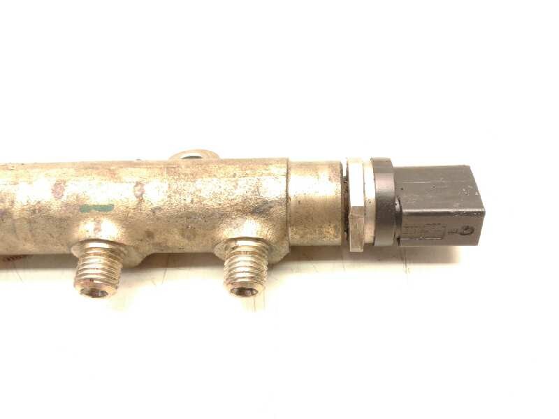 Recambio de rampa inyectora para mercedes-benz clase e (w211) berlina 3.2 cdi cat referencia OEM IAM A6130700195  