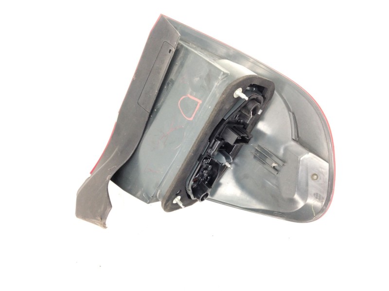 Recambio de piloto trasero derecho para bmw x5 (e70) xdrive 30 d referencia OEM IAM 7227790  