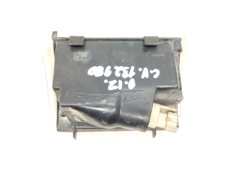 Recambio de piloto delantero izquierdo para iveco eurocargo 75 e 14 referencia OEM IAM   