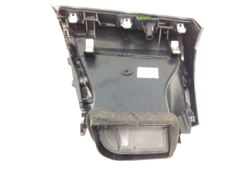 Recambio de aireador derecho para bmw x5 (e70) xdrive 30 d referencia OEM IAM 922776803  