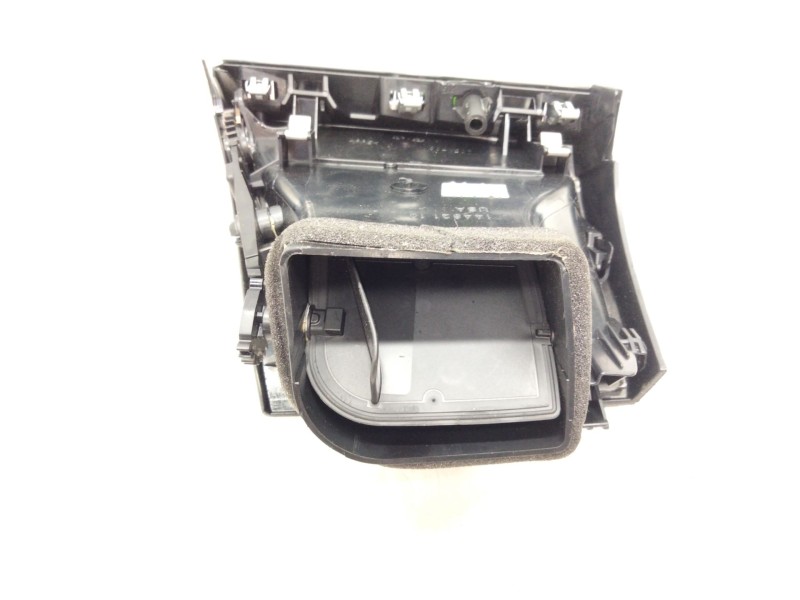 Recambio de aireador derecho para bmw x5 (e70) xdrive 30 d referencia OEM IAM 922776803  