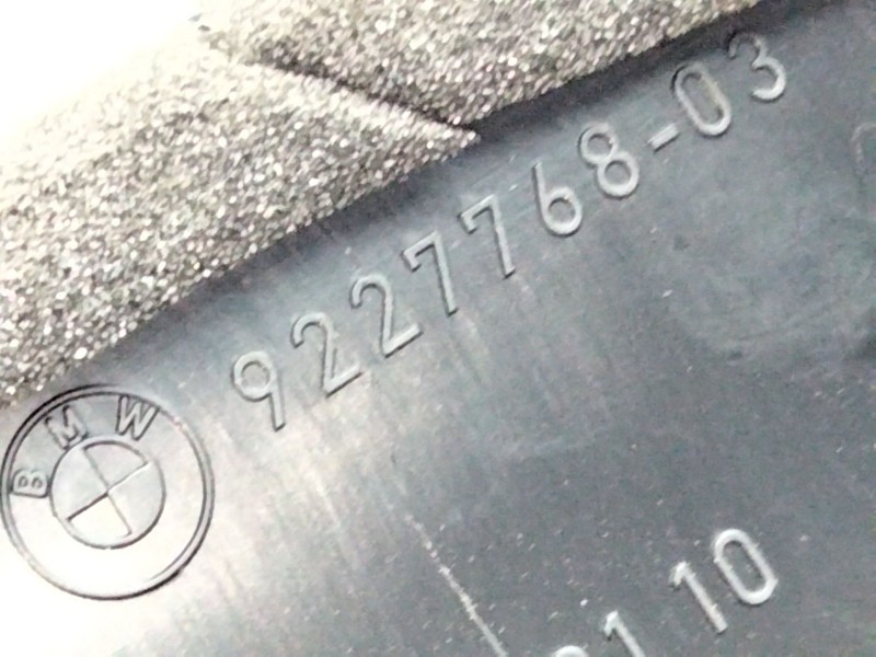 Recambio de aireador derecho para bmw x5 (e70) xdrive 30 d referencia OEM IAM 922776803  