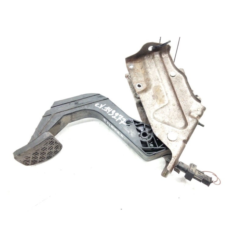 Recambio de pedal embrague para mercedes-benz sprinter 3-t furgón (b906) 209 cdi (906.611, 906.613) referencia OEM IAM 1036776  