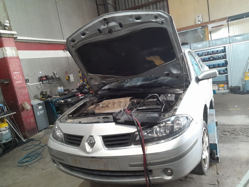renault laguna ii (bg0/1_) del año 2005