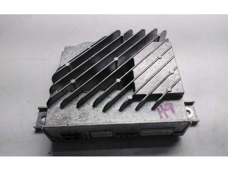 Recambio de amplificador de radio para mazda cx-30 referencia OEM IAM DGH966A20  