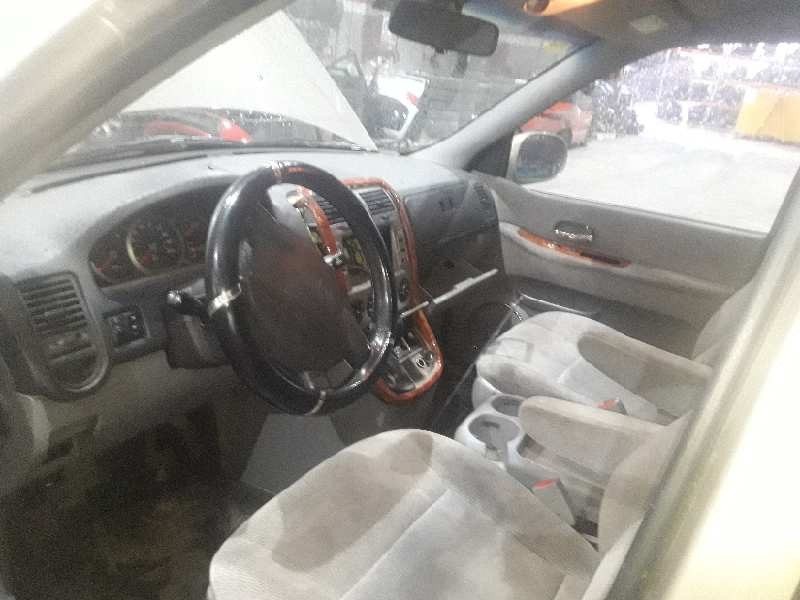 kia carnival ii del año 2003