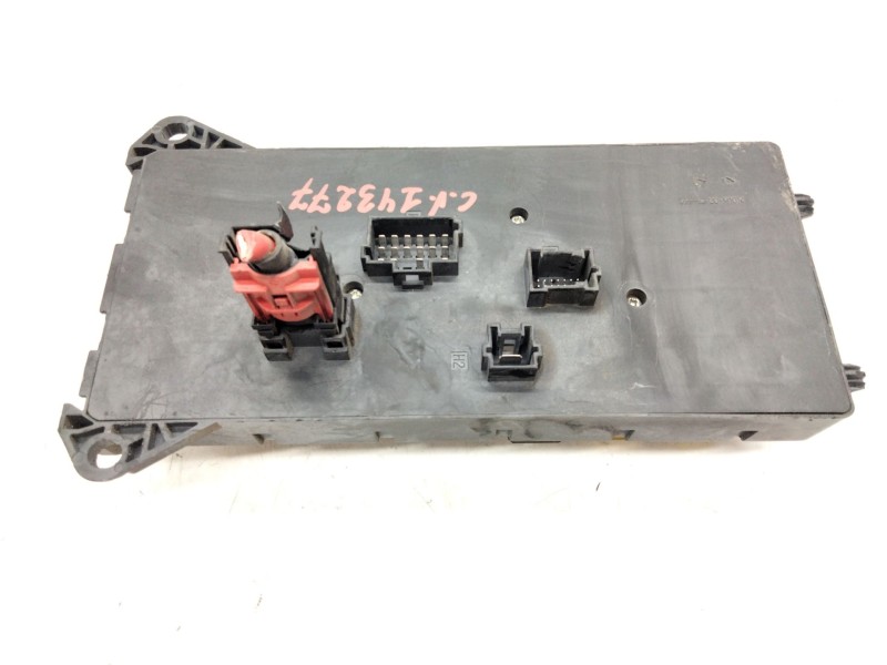 Recambio de caja reles para mercedes-benz sprinter 3-t furgón (b906) 209 cdi (906.611, 906.613) referencia OEM IAM A9065450401  