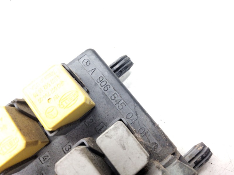 Recambio de caja reles para mercedes-benz sprinter 3-t furgón (b906) 209 cdi (906.611, 906.613) referencia OEM IAM A9065450401  