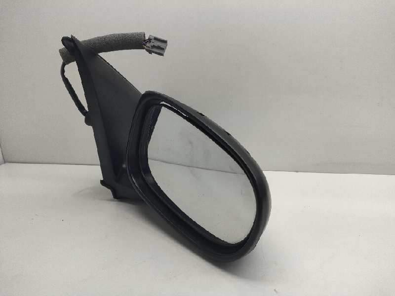 Recambio de retrovisor izquierdo para nissan almera tino (v10m) referencia OEM IAM E11015541 SIN TAPA 