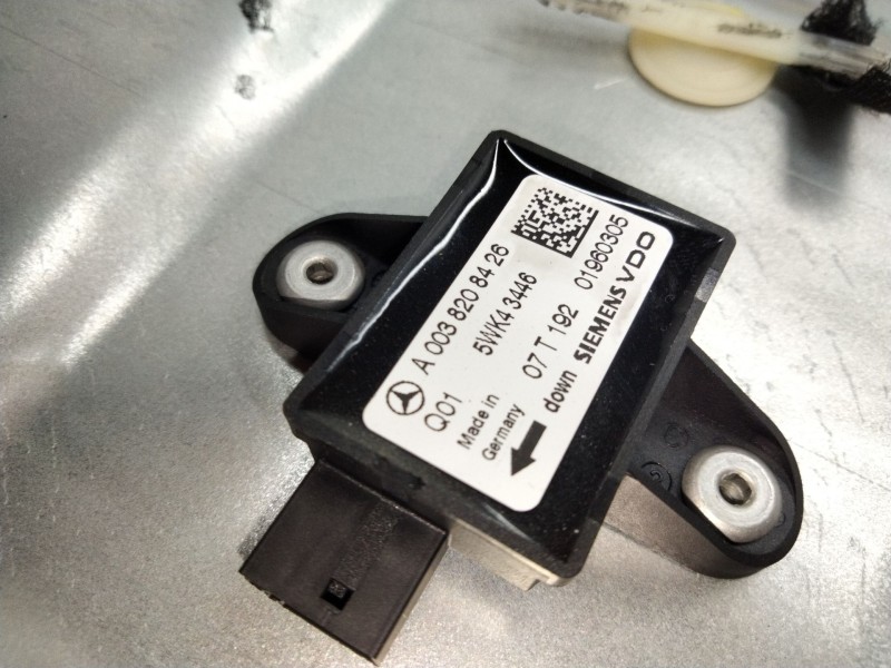 Recambio de elevalunas delantero derecho para mercedes-benz clase r (w251, v251) r 320 cdi 4-matic (251.022, 251.122) referencia