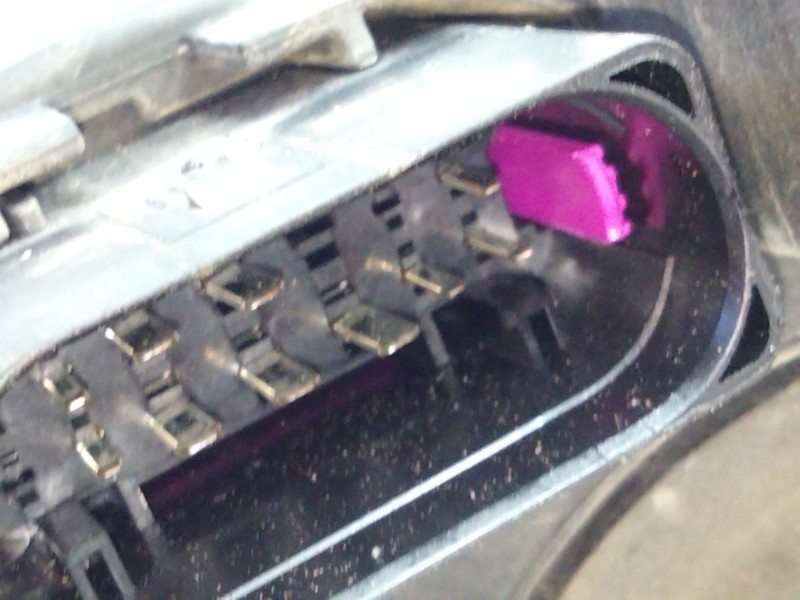 Recambio de faro izquierdo para ford focus iii sedán 1.0 ecoboost referencia OEM IAM F1EB13W030  