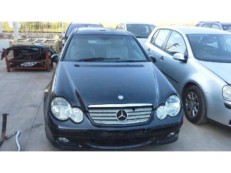 mercedes-benz clase c (w203) sportcoupe del año 2004
