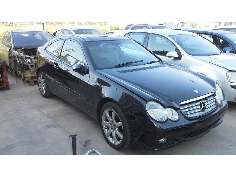 mercedes-benz clase c (w203) sportcoupe del año 2004