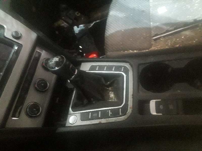 volkswagen passat lim. (3g2) del año 2015