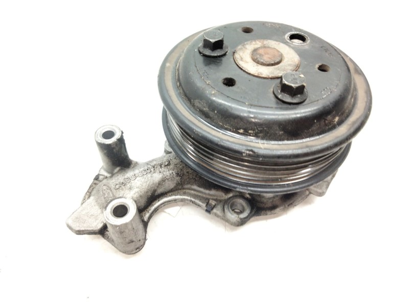 Recambio de bomba agua para ford focus iii sedán 1.0 ecoboost referencia OEM IAM CM5G8501FB  