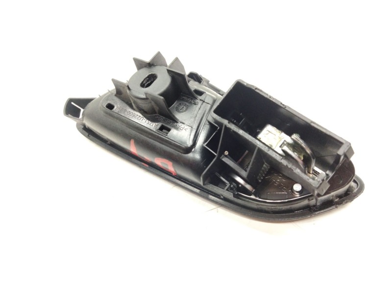 Recambio de maneta interior delantera derecha para ford focus iii sedán 1.0 ecoboost referencia OEM IAM AM51U22600  