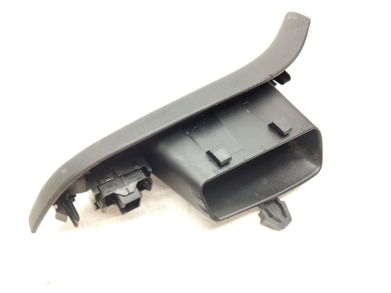 Recambio de mando elevalunas trasero derecho para ford focus iii sedán 1.0 ecoboost referencia OEM IAM BM51A237W20  