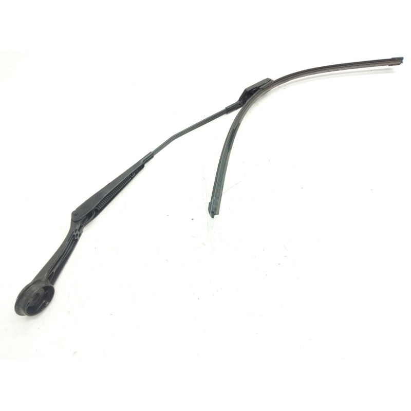 Recambio de brazo limpia delantero derecho para ford focus iii sedán 1.0 ecoboost referencia OEM IAM BM5117526BC  