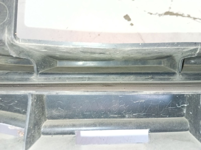 Recambio de refuerzo paragolpes delantero para mercedes-benz referencia OEM IAM A2068850704  