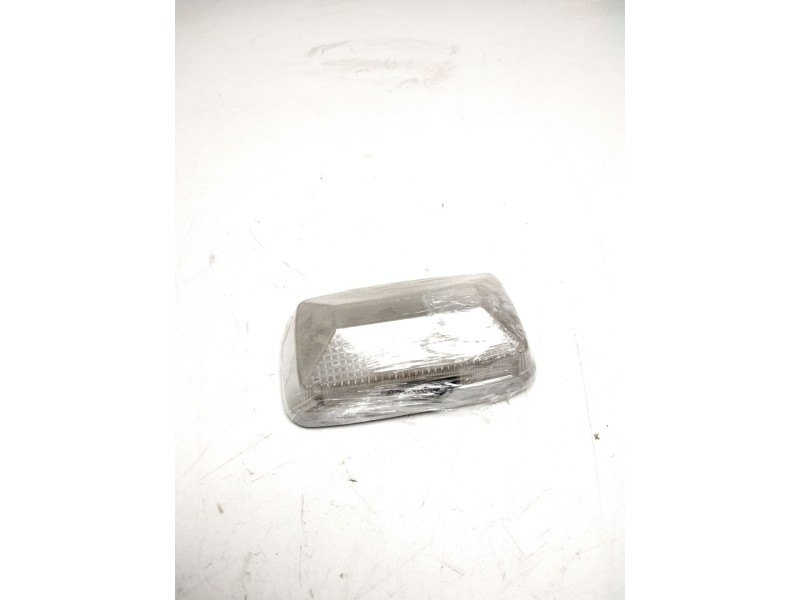 Recambio de luz interior para nissan vanette cargo furgón (hc 23) 1.6 i referencia OEM IAM TRASERA  