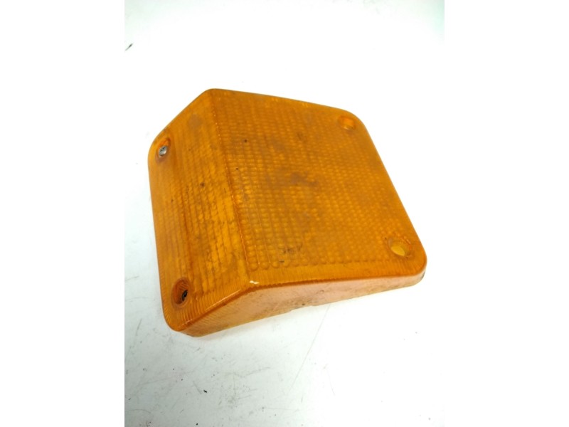 Recambio de piloto trasero derecho para iveco 100e 150e24 referencia OEM IAM 05.523.00-S  SOLO TULIPA