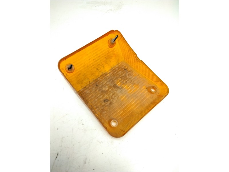 Recambio de piloto trasero derecho para iveco 100e 150e24 referencia OEM IAM 05.523.00-S  SOLO TULIPA