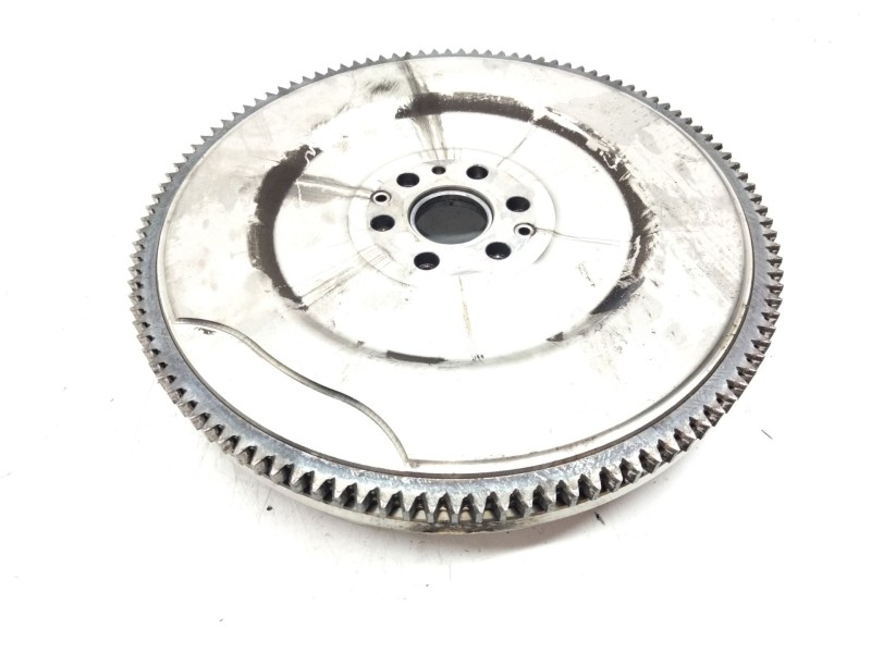 Recambio de volante motor para ford focus iii sedán 1.0 ecoboost referencia OEM IAM   