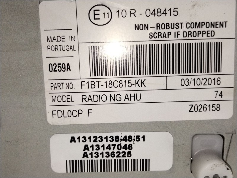 Recambio de sistema audio / radio cd para ford focus iii sedán 1.0 ecoboost referencia OEM IAM F1BT18C815KK  