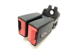 Recambio de enganche cinturon trasero central para ford focus iii sedán 1.0 ecoboost referencia OEM IAM BM51613K21  