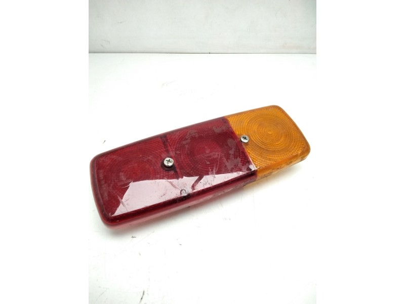 Recambio de piloto trasero derecho para iveco daily i caja/chasis 30-8 (10011131, 10011132, 10011231, 10011232, 10011237,... ref