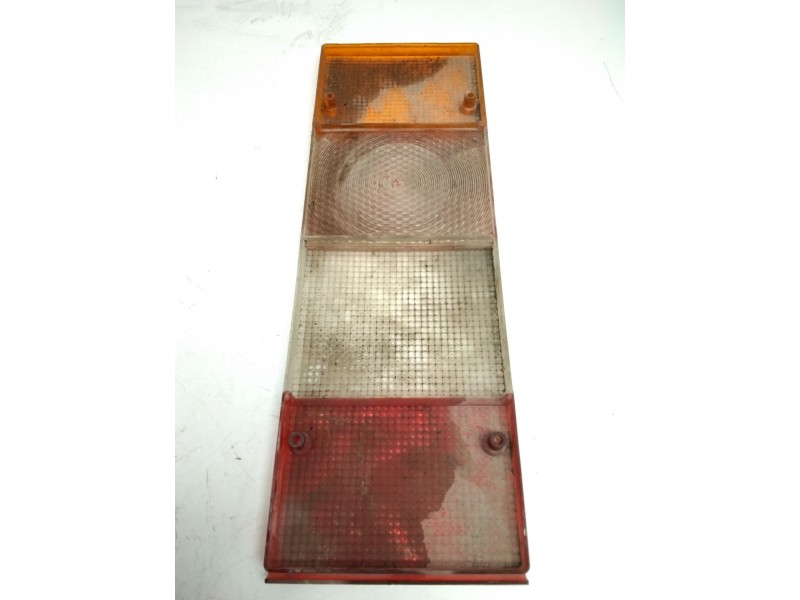 Recambio de piloto trasero izquierdo para nissan trade caja/chasis 2.3 d referencia OEM IAM 0073331070  SOLO TULIPA