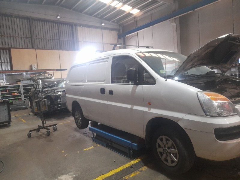 hyundai h-1 / starex autobús (a1) del año 2006