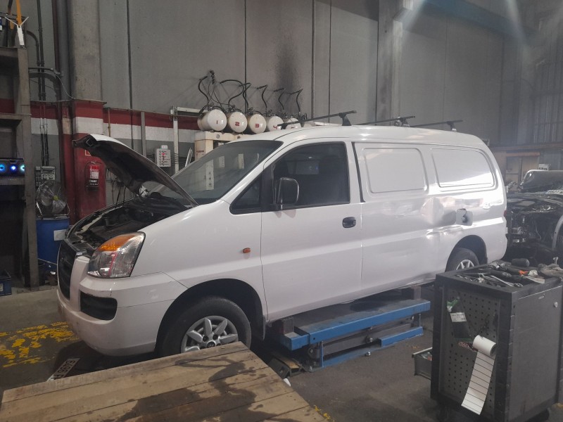 hyundai h-1 / starex autobús (a1) del año 2006