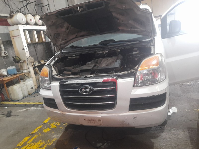 hyundai h-1 / starex autobús (a1) del año 2006