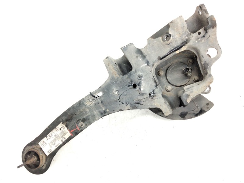 Recambio de mangueta trasera izquierda para ford focus iii sedán 1.0 ecoboost referencia OEM IAM   