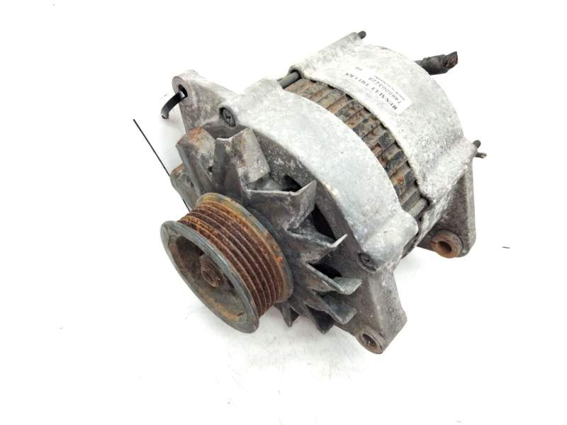 Recambio de alternador para renault magnum 480 referencia OEM IAM 7485003228  